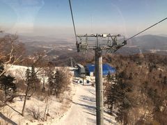-亚布力新体委滑雪场