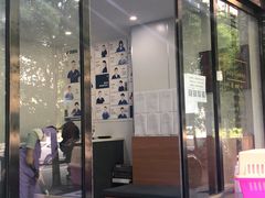 -伟伟宠物医院·CT影像中心·瑞派犬猫综合性门诊(汉口总院)