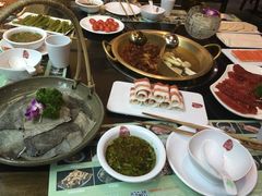 -怡品川宇火锅(宝立方店)