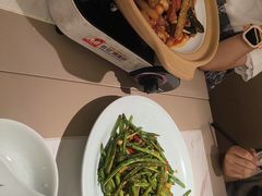 -荷花亭·湖北融合菜(中商广场店)
