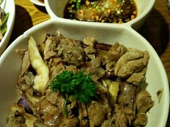 剔骨肉拌茄子-隆喜元鱼汤包·海鲜(中联广场店)