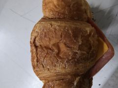 -瑞幸咖啡(尼盛尚品汇店)