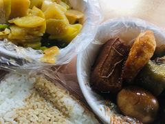 -帅帅药膳把子肉(小吃城店)