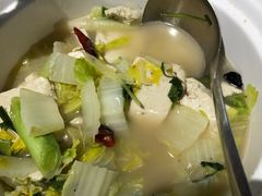 砂锅白菜豆腐-华盛园卷子王农家菜水库鱼