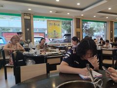 -迎宾楼(解放西街店)