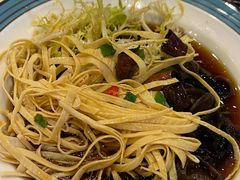 -顺峰海鲜酒楼(省府店)