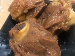 -关东小磨东北菜(上海长风大悦城店)