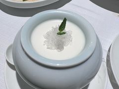 燕窝酸奶-北京厨房(西安SKP店)