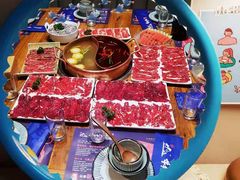 -牛村来人潮汕牛肉火锅(西单店)