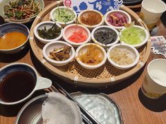 -包整·丝娃娃(甲秀楼景观店)