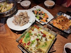 -胖姥姥·川湘闽菜(汕尾蓝天广场店)