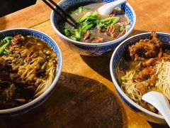 辣肉大肠汤面-沪西老弄堂面馆(定西路店)