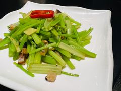 -健眺小海鲜(临海后山店)