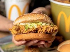 麦辣鸡腿汉堡套餐-麦当劳(普陀香溢花城店)