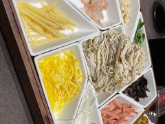 -梅花香里大酒店(郁金香路店)