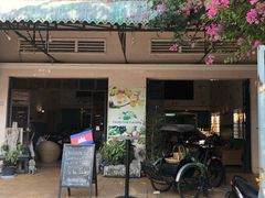-Fresh Fruit Factory - Fruit Cuisine Restaurant