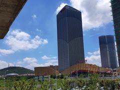 -万达茂商场(南京仙林店)