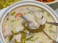 -九头鹰家宴(岳家嘴店)