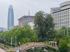-泉城广场