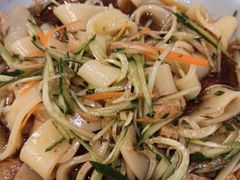-巴依兄弟西域美食(机场店)