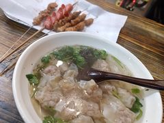-老谢烧烤野馄饨(云霄路店)