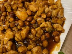 -金牌餐厅·天津菜·八珍豆腐·老爆三(瓷房子店)