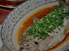 非遗葱香白鱼-千百味红餐厅·非遗江西菜(绿地双子塔总店)