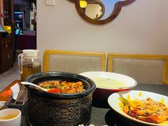 -万重锦·人文川菜馆(骡马市店)