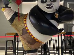 -新影联鸿泰影城