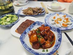 -七的湖·晚芳亭·阳澄湖农家菜·大闸蟹(莲花岛店)