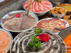 -萍姐火锅·公路夜市(武汉首店)