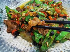 -湖南人家湘菜馆(镇江路店)