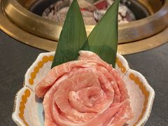 -铭牛烧肉·和牛海鲜自助(高新月牙湖店)