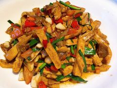 小炒香干-俏湘厨•地道湘菜(建华南路店)