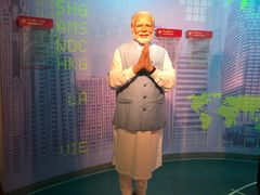 -曼谷杜莎夫人蜡像馆