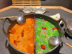 -三出山火锅(南京万象天地店)