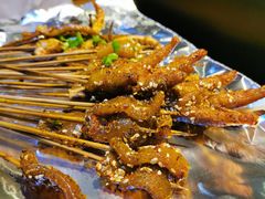 泼辣猪小串-木屋烧烤(万德庄店)