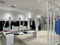 -川久保玲(大阪店)