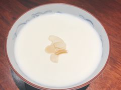 杏仁豆腐-山杏yama-katsu·吉列炸物