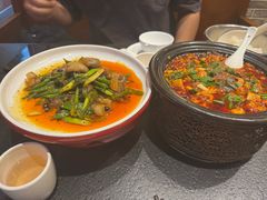 -万重锦·人文川菜馆(骡马市店)