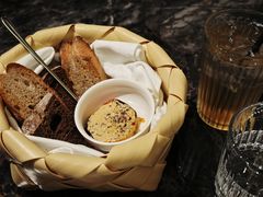 -LESCEDARS Brasserie Bistro香柏树