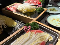 -湊湊火锅·茶憩(新中关购物中心店)
