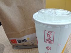 -麦当劳(徐汇漕溪北路百脑汇店)