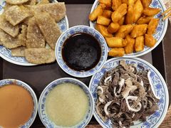 老北京爆肚-门框胡同百年卤煮(新街口店)