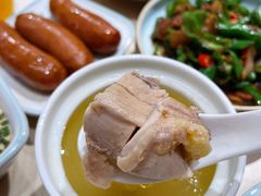 -老乡鸡(上海白玉兰广场店)