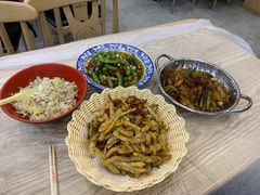 -江城燕子大排档(江汉路步行街店)