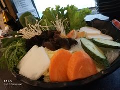 -呷哺呷哺(新世界百货望京店)
