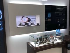 -亨吉利世界名表中心(华润万象城店)