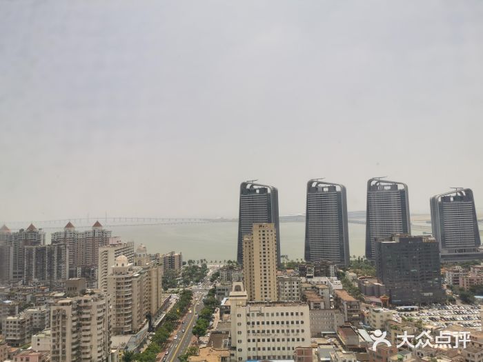 粤海璇宫·木棉花高空旋转餐厅·聚会派对图片
