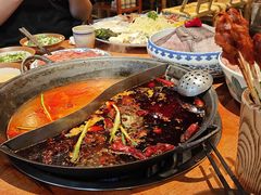 -周小明火锅(黑金冠社区店)